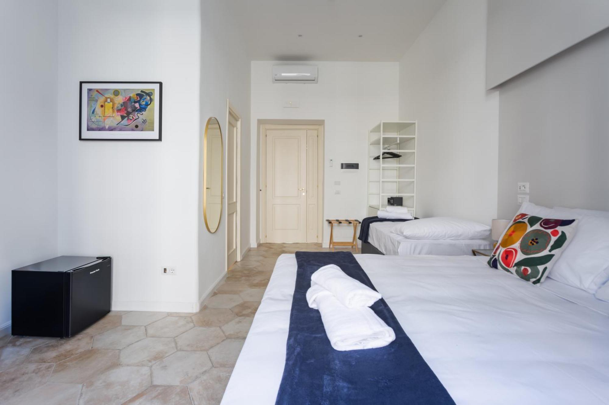 Casa Mancini Hotel เนเปิลส์ ภายนอก รูปภาพ